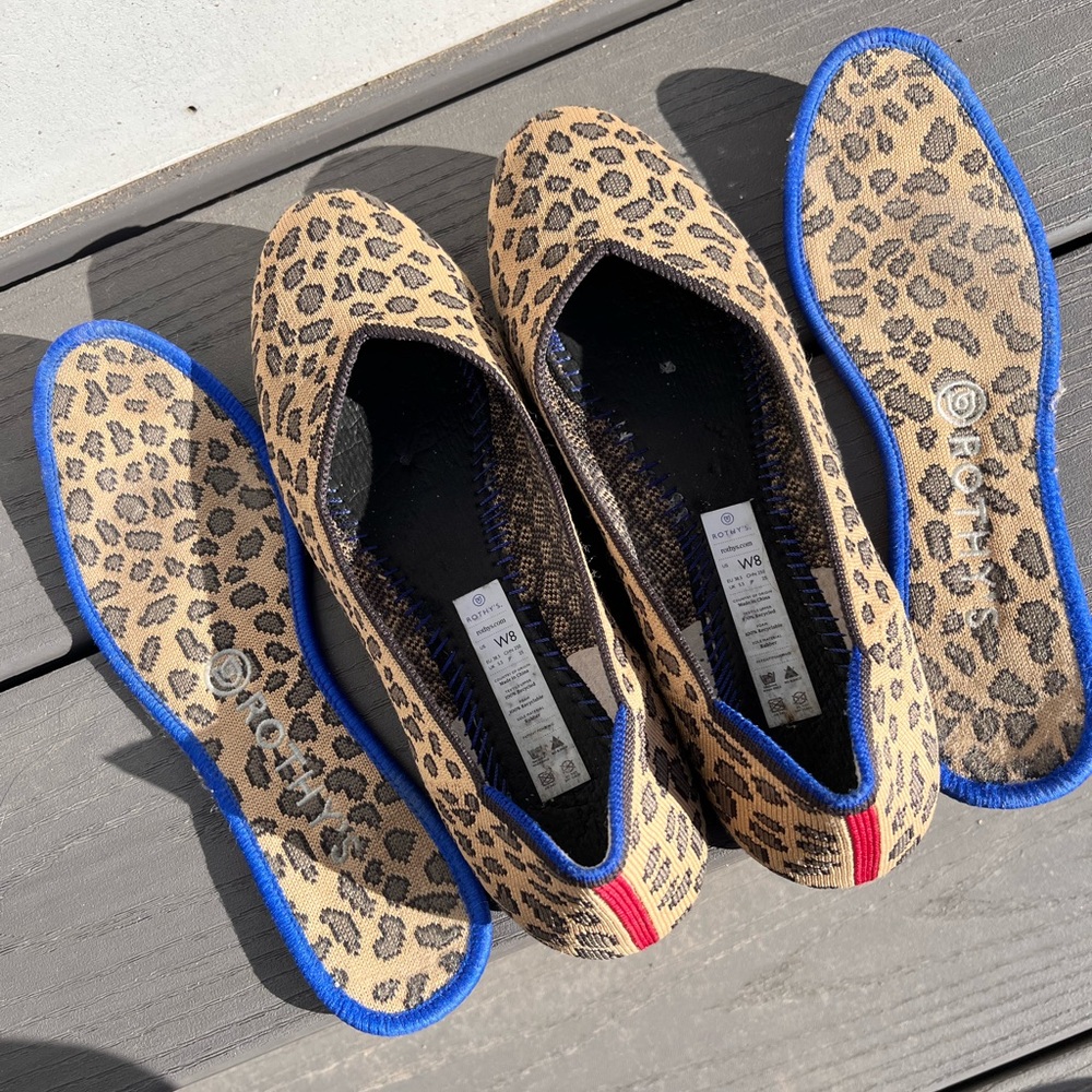 Rothys size 8, rounded flat - Picture 4 of 6